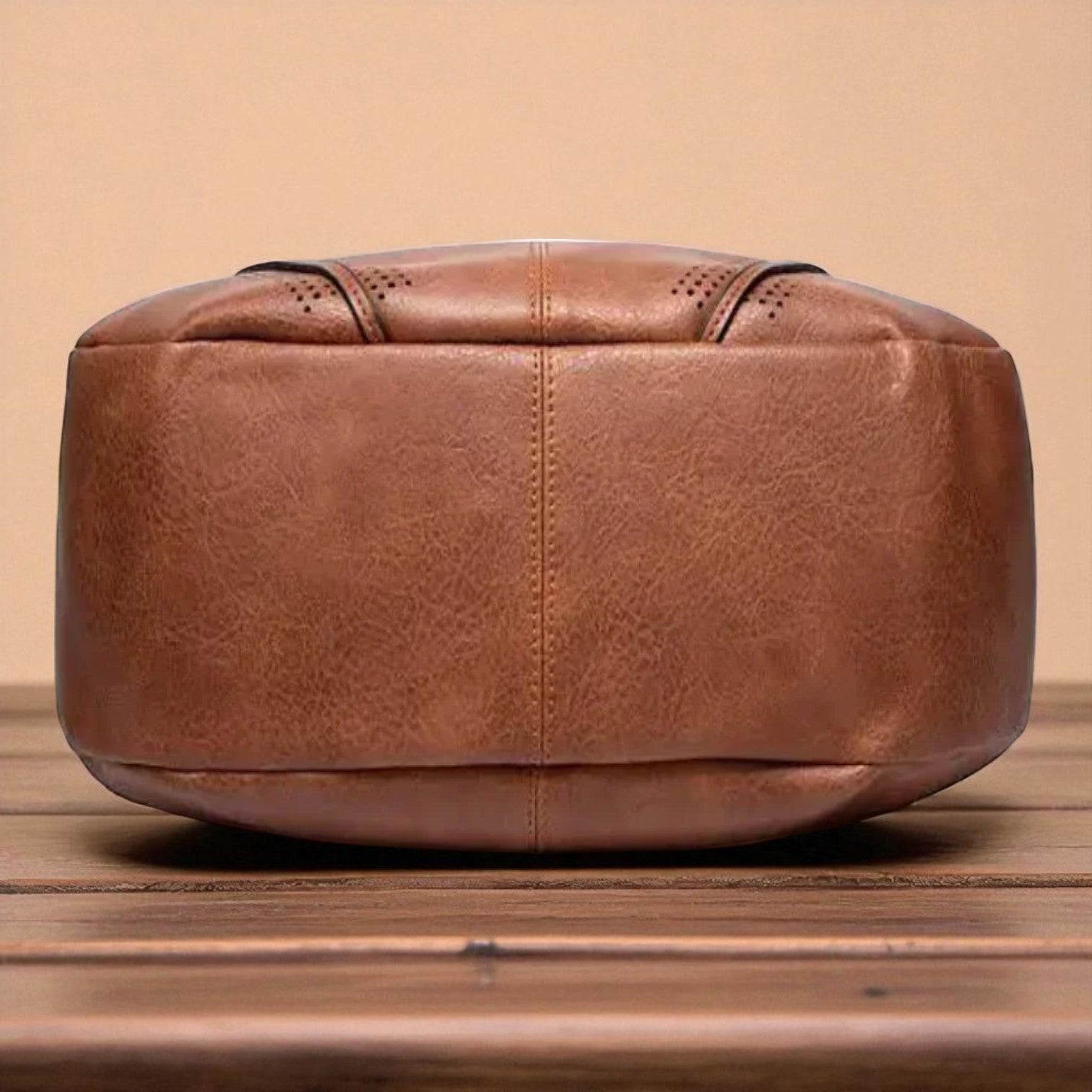 Vintage Classic Mini Bag - Timeless Style and Elegance
