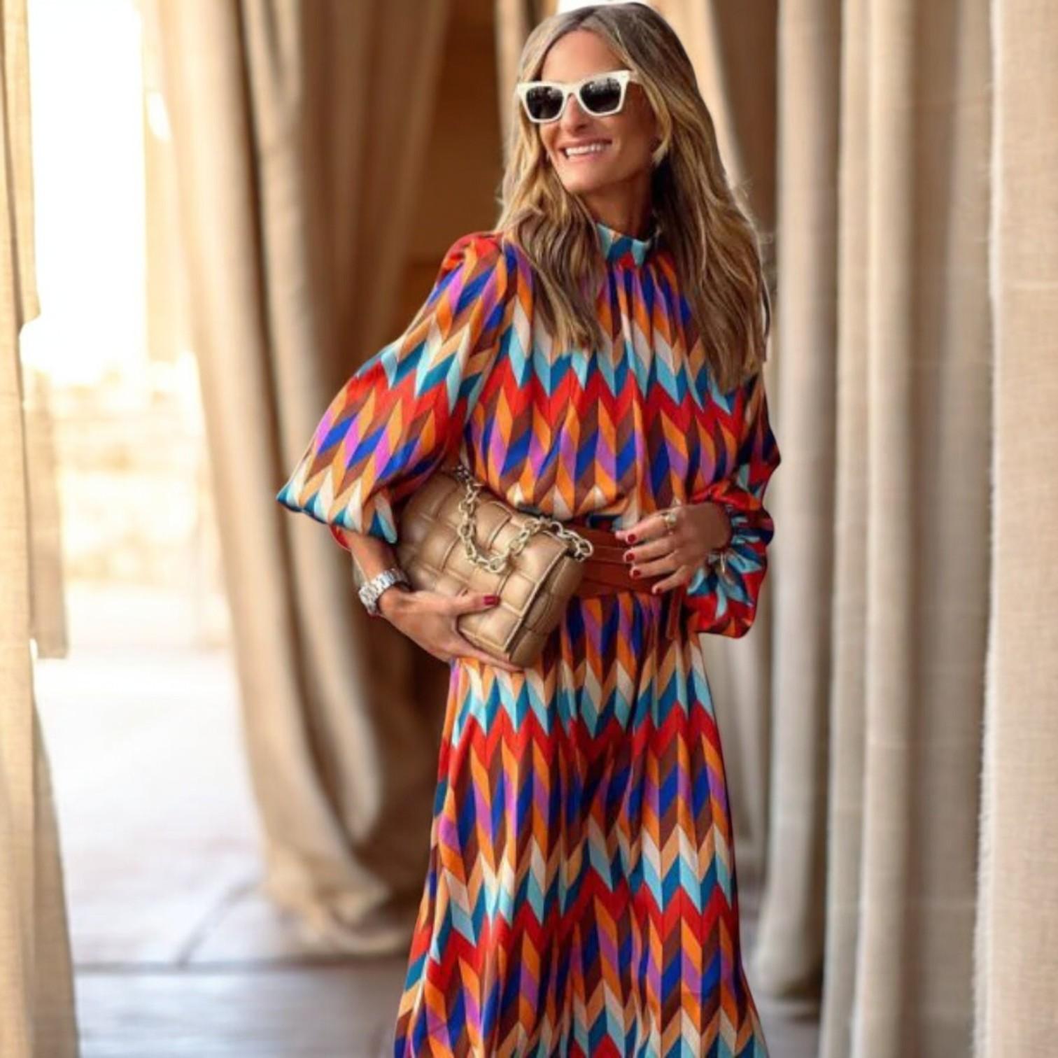 Annika | Light midi dress for women with a prominent chevron pattern and stylish