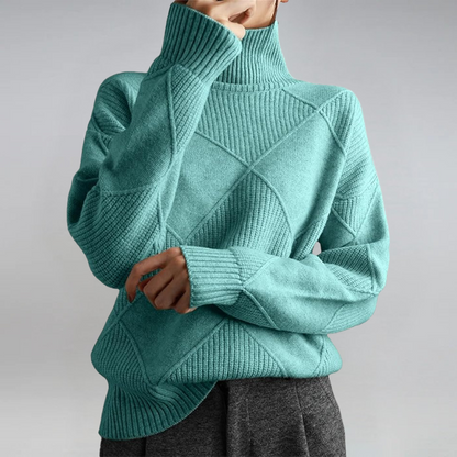 Luxury Cashmere Sweater with Elegant Turtleneck for a Perfect Style