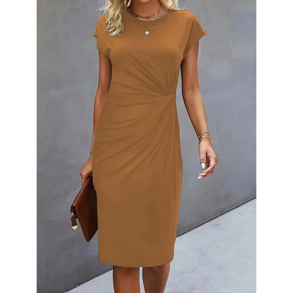 Elegant Bodice Dress for Women with Jewelry and Short Sleeves - The Perfect Look for Special Occasions