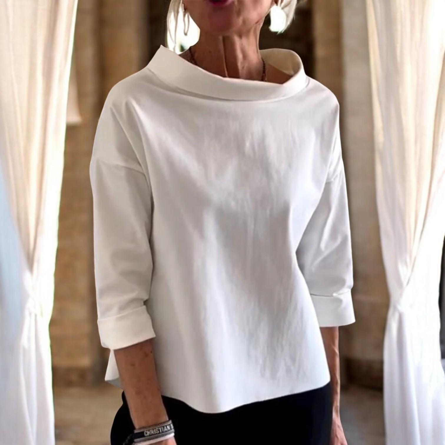 Elegant top with modern design to complete your look