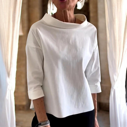 Elegant top with modern design to complete your look