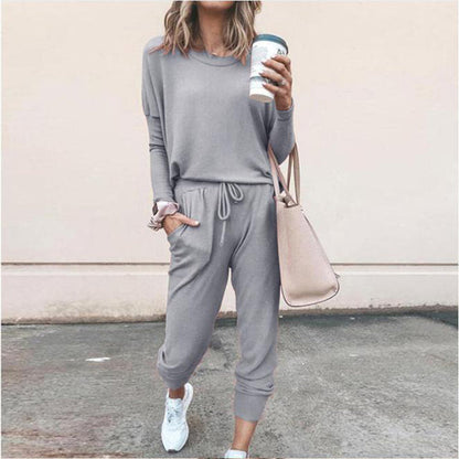 Eva - Comfortable and Stylish Lounge Set for Travel and Outdoor Activities