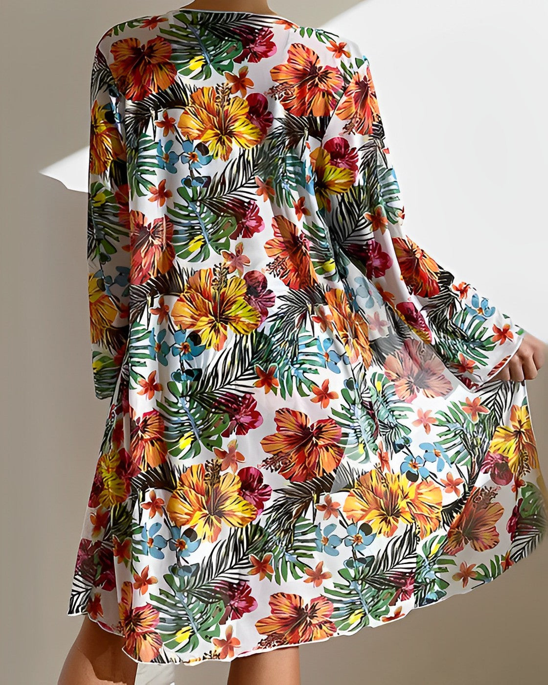 Isla - Designed Bikini Set with Tropical Print and Fashionable Helmet