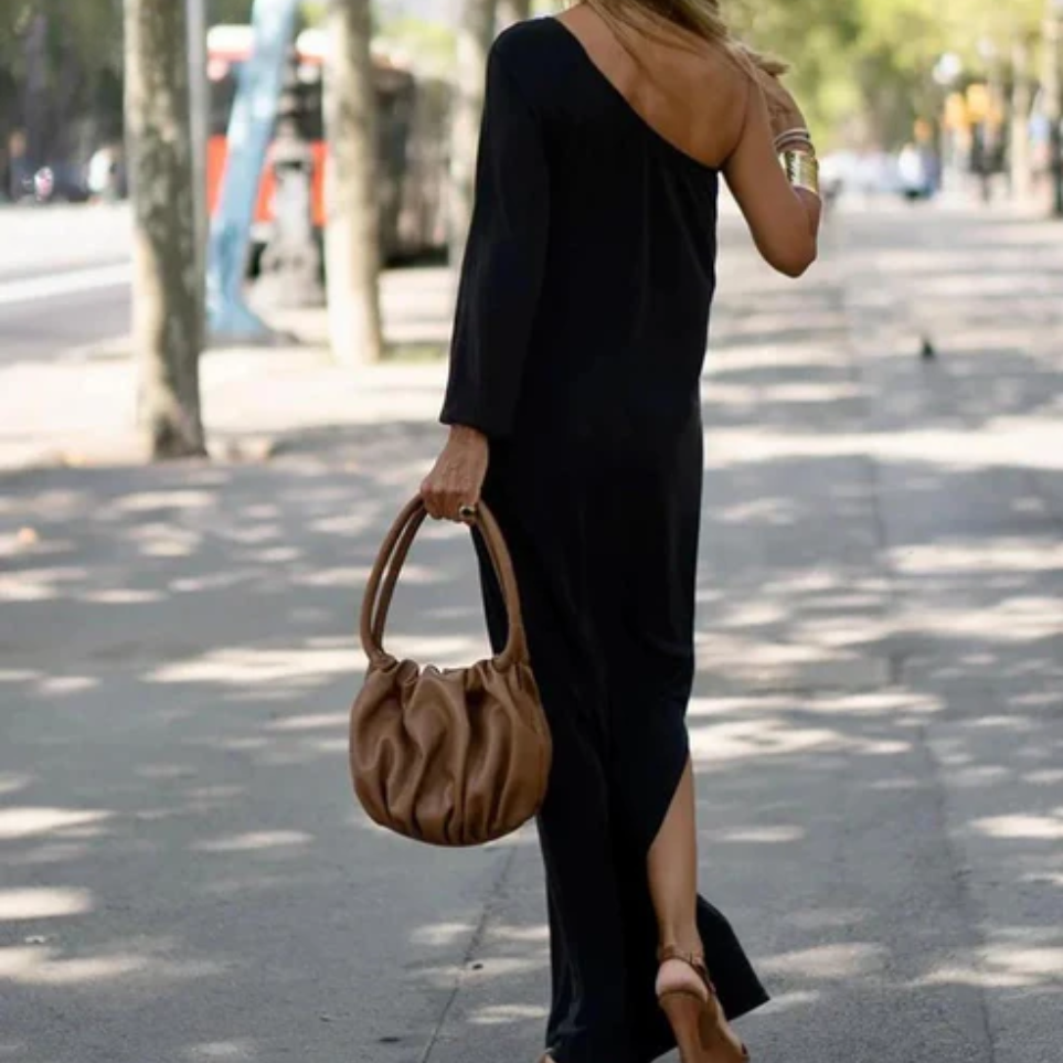 Aiden - Elegant One-Shoulder End Dress that Sends a Stylish Vibe