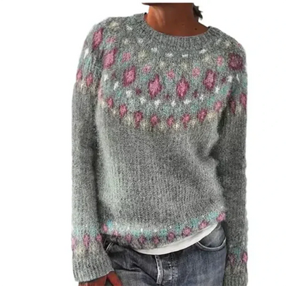 Women's Warm Sweatshirt with Long Sleeves - Cozy Winter Inspiration