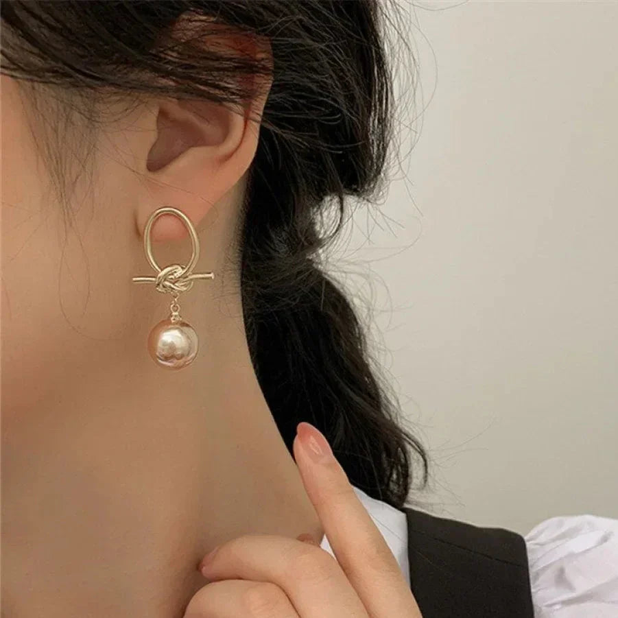 Elegant Chaim Earrings with Luxurious Stones