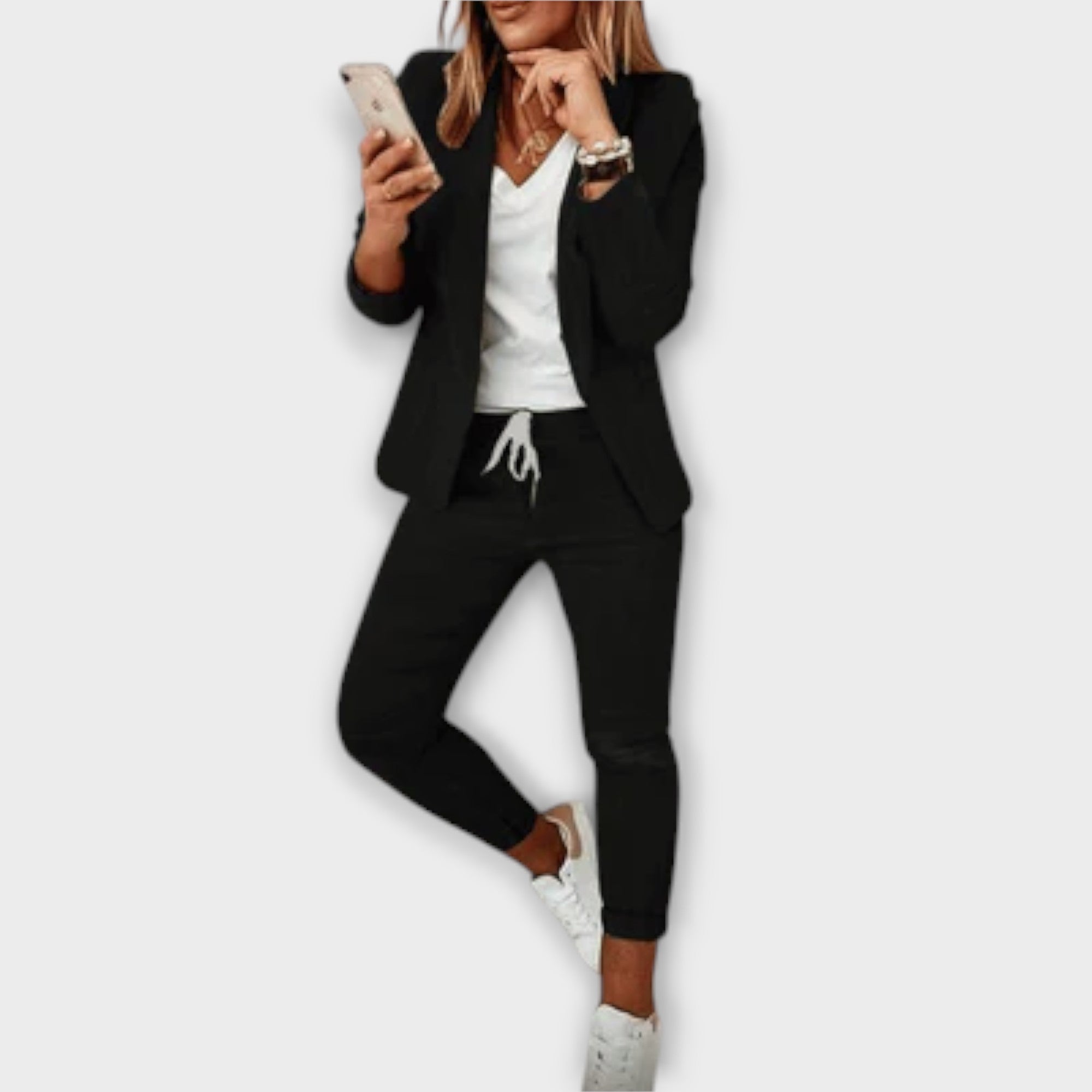 Elegant Laser Set and Perfect Comfort for a Professional and Polished Look