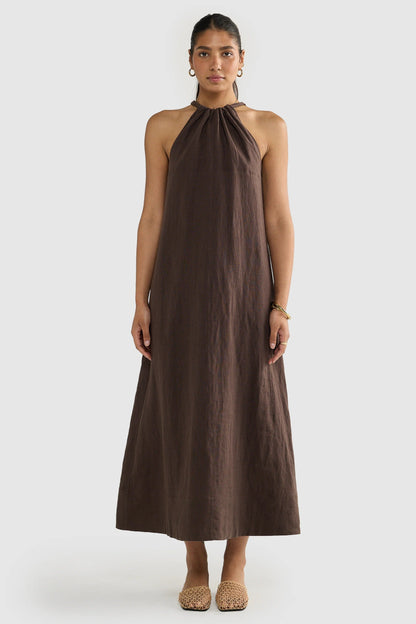 Elegant Beach Dress with Linen Belt for a Summer Style and Glamour