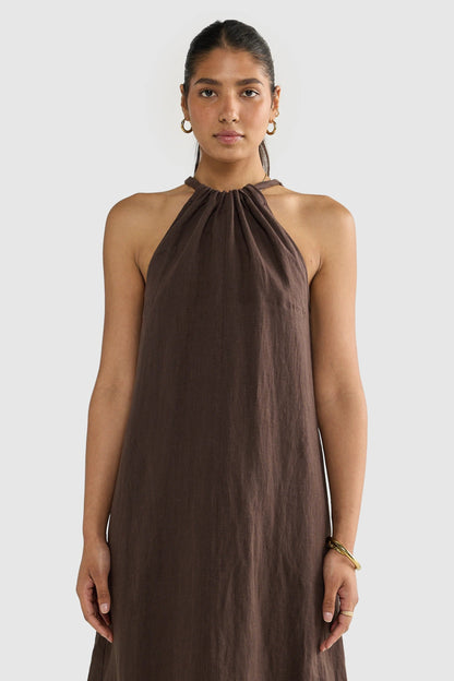 Elegant Beach Dress with Linen Belt for a Summer Style and Glamour