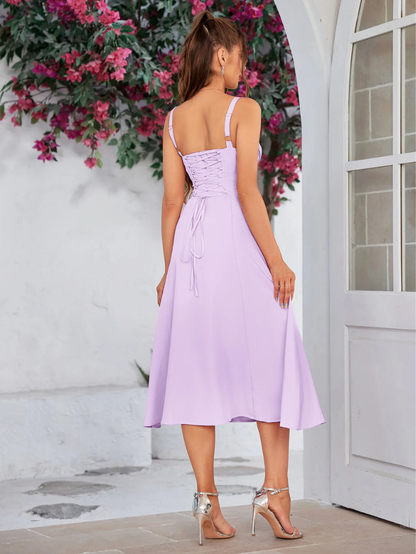 Elegant Bustier Dress with Lace Side and Adjustable Straps – A Must-Have for Special Occasions