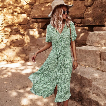 Elegant Summer Dress by Dora for Unforgettable Days and Experiences