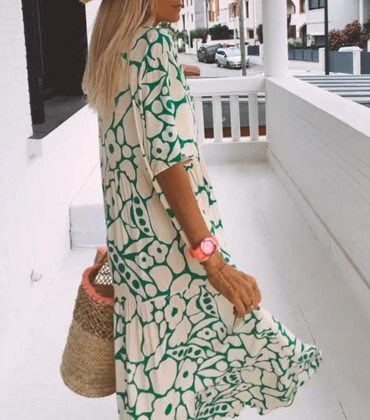 Elegant Women's Dress by Sanne in a Short Design for a Sleek and Stunning Style