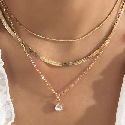 Three-layered gold-plated zirconia pendant necklace