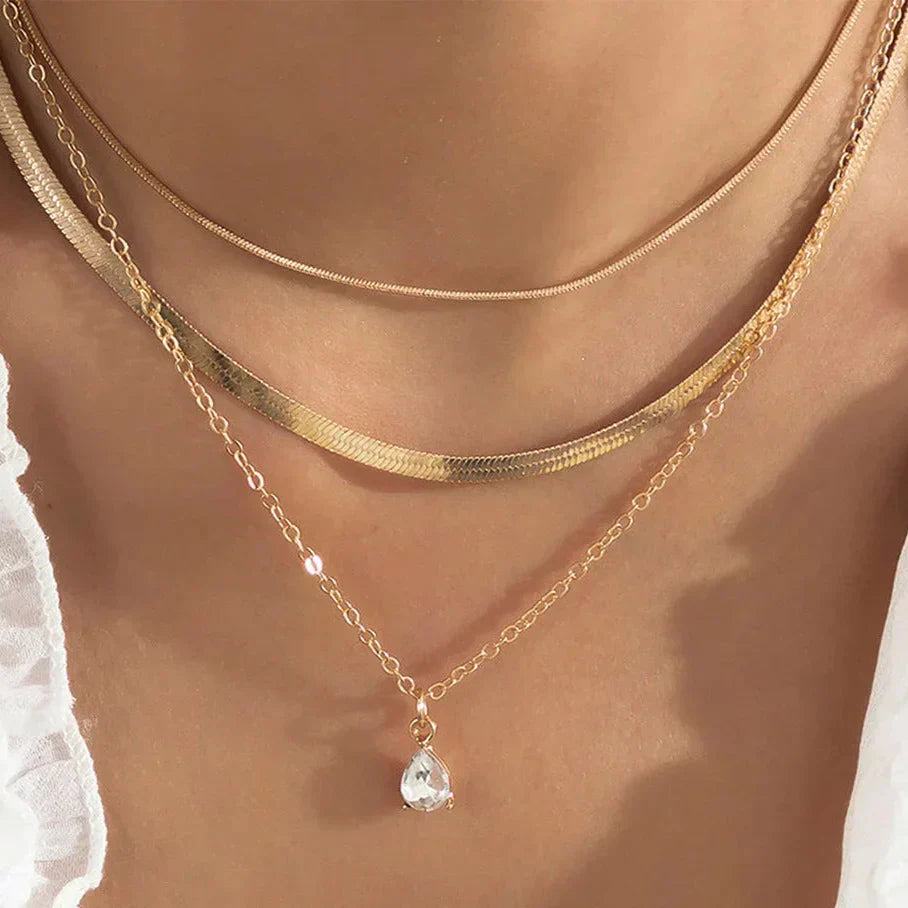 Three-layered gold-plated zirconia pendant necklace