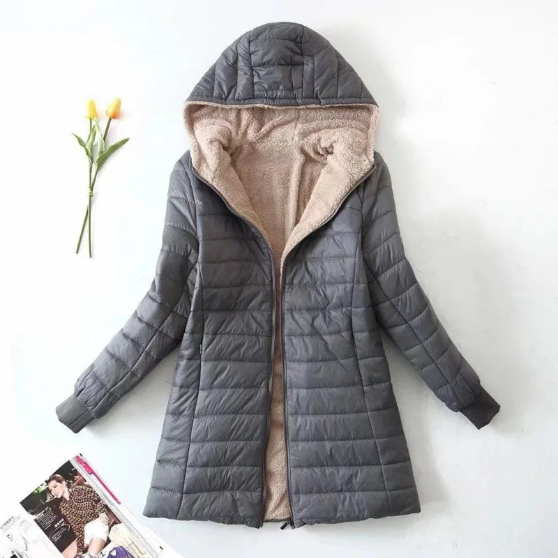 Luxurious Cashmere Women's Jacket with Hood for Perfect Warmth