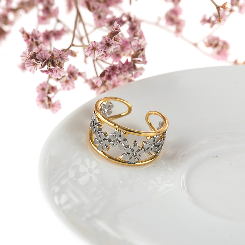Sunflower ring with hollow design and unique Indian style