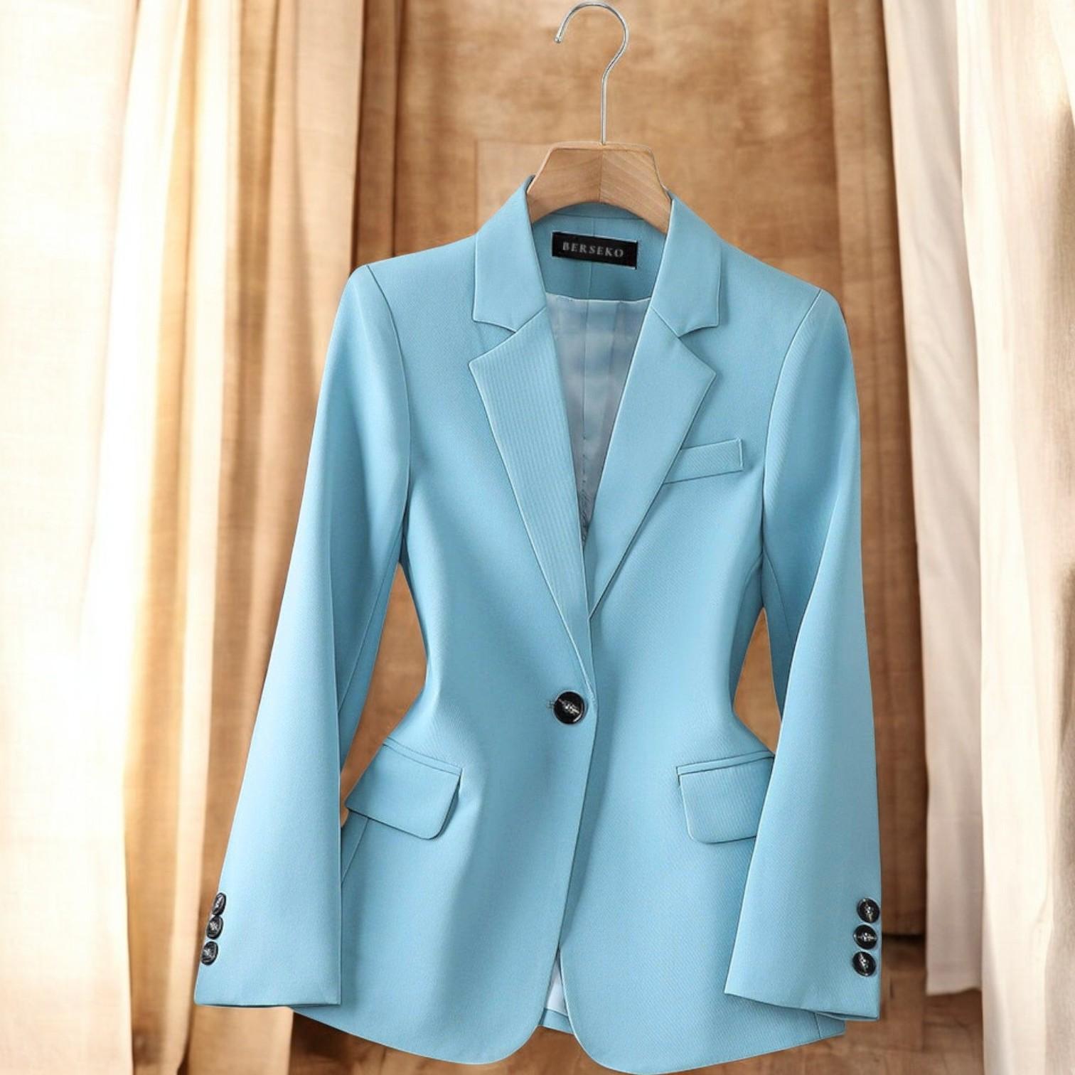 Elegant and Stylish Women's Blazer for Upgrading Your Look at Any Event