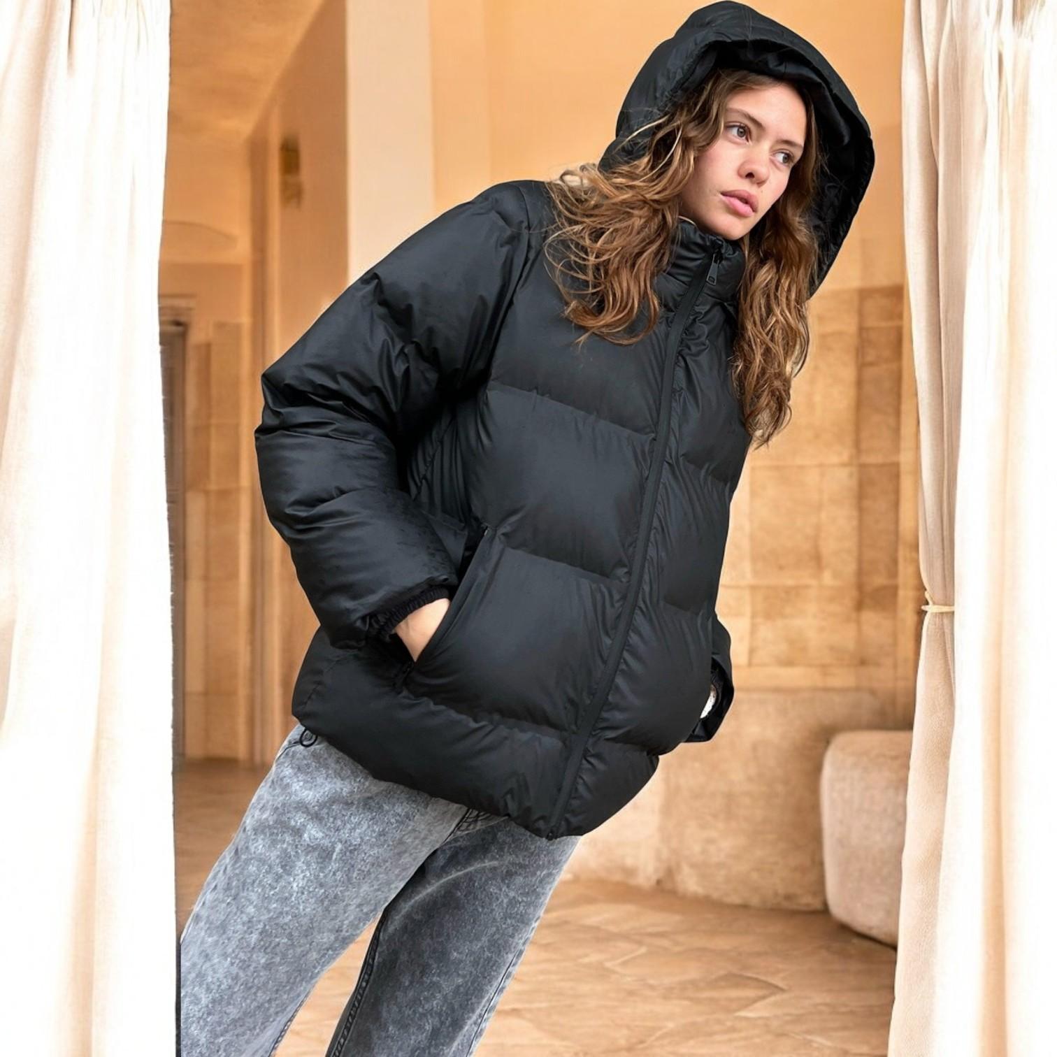 Katerina | Elegant Black Feather Coat with Hood for Stunning Style