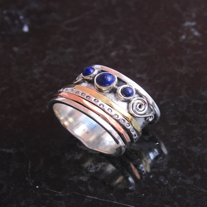 Dorothy – Stunning Meditation Ring with Sapphire Stone for Calmness and Comfort