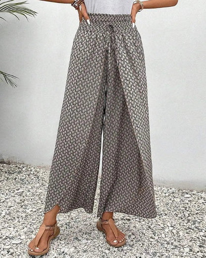 Perfect summer trousers for the Arab summer – comfortable design and a refreshing look