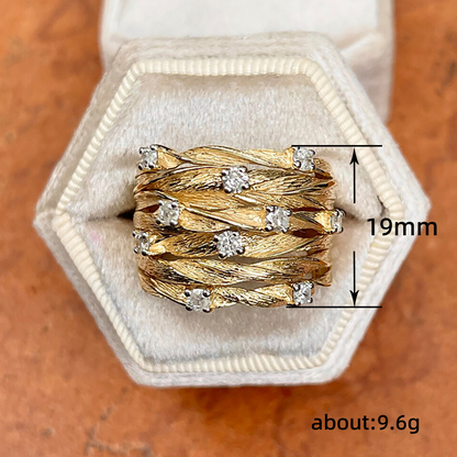 Unique Vintage Gold Ring with Stunning Gwendoline Design