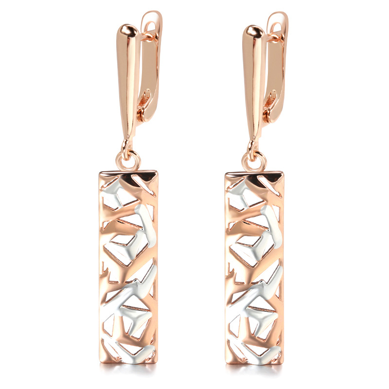 Henley - Elegant Square Earrings Combined with Gold and Silver for a Perfect Style