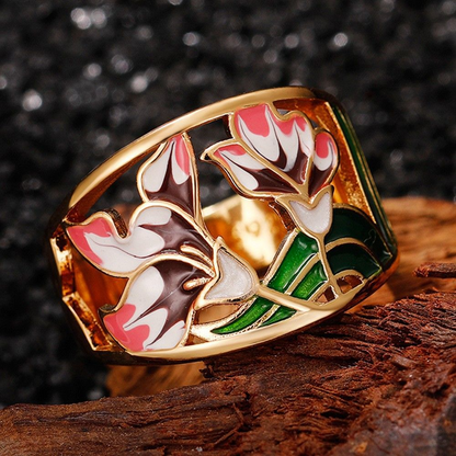 Heasley - Luxurious Flower Ring with Gold Enamelwork