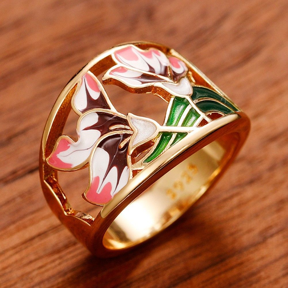 Heasley - Luxurious Flower Ring with Gold Enamelwork