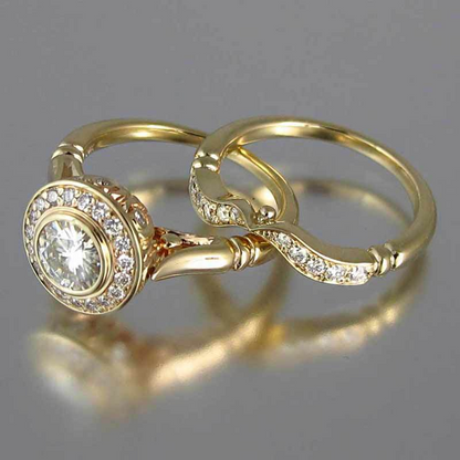 Cameron – Designer Rings in Gold and Mazarconia in Unique Vintage Style