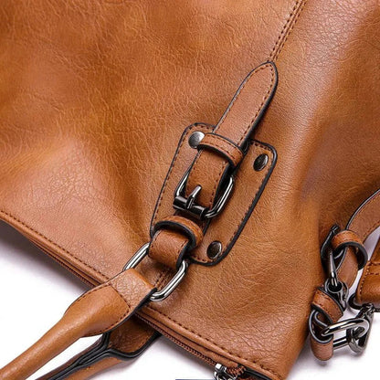 Elegant and Luxurious Shoulder Bag from Siena – Perfect Style for Any Occasion