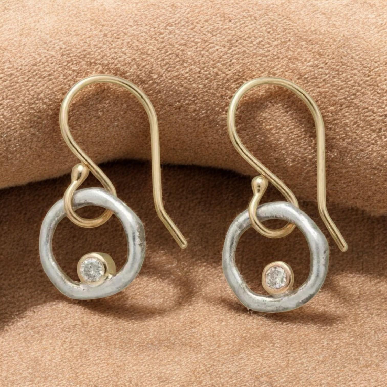 Luella – Luxurious Zirconia Earrings in Gold and Silver with Unique Vintage Style