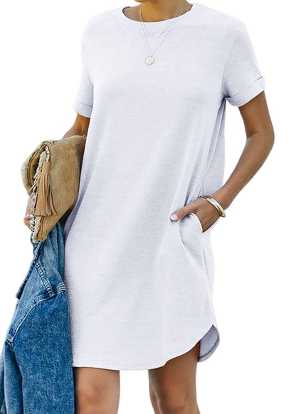 Lisa - Short and comfortable T-shirt dress with practical pockets for everyday wear