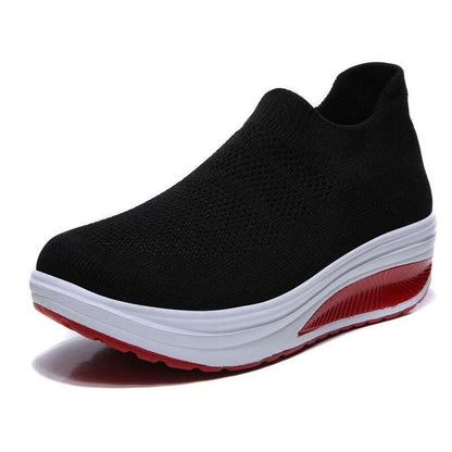 Orthopedic shoes maintainable comfortable upper with Clod