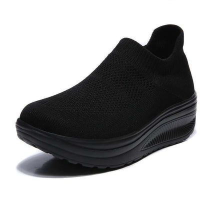 Orthopedic shoes maintainable comfortable upper with Clod