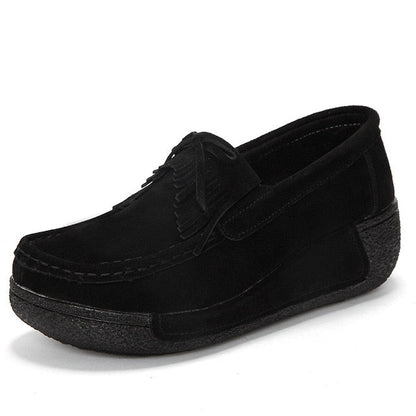 Fashionable orthopedic shoes for women with platform and modern seam design - Kossey