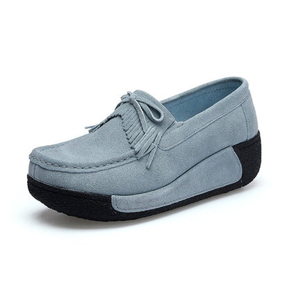 Fashionable orthopedic shoes for women with platform and modern seam design - Kossey