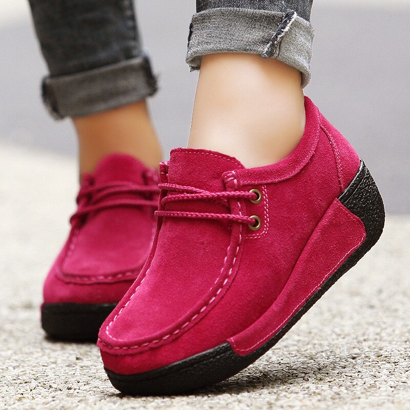 Fashionable orthopedic shoes for women with platform and modern seam design - Kossey