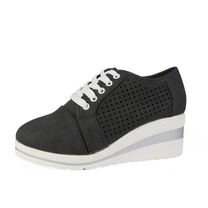 Orthopedic shoes with a special design and Sadma reinforcement for comfort and optimal support