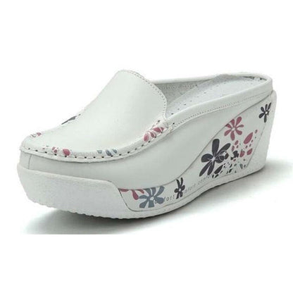 Elegant platform shoes with maximum comfort for exceptional women