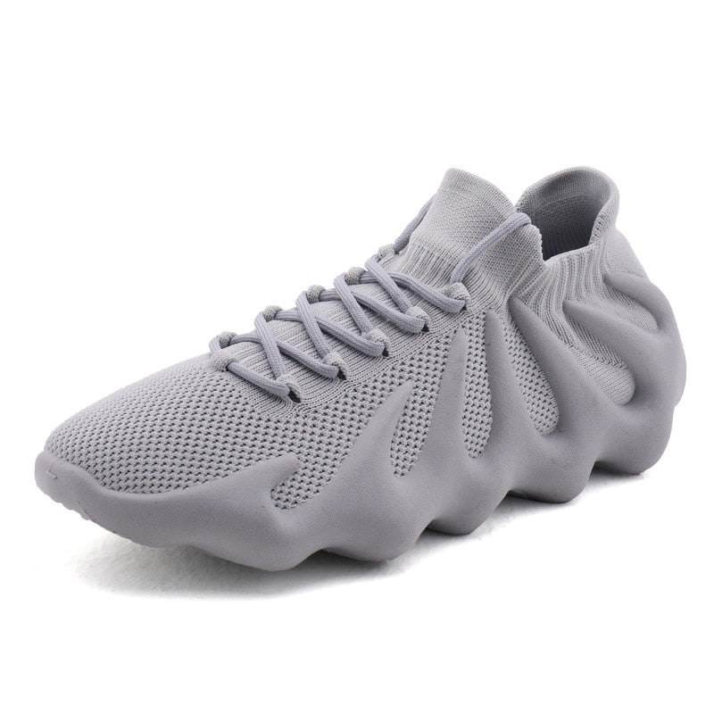Lightweight breathable sports shoes for a refreshing feel and optimal comfort