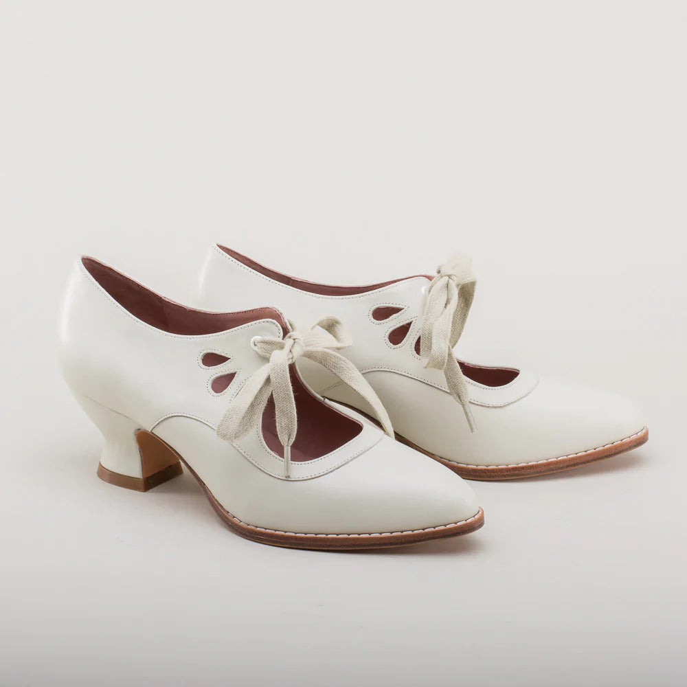 Elegant orthopedic women's shoes with a heel for maximum comfort and luxurious style