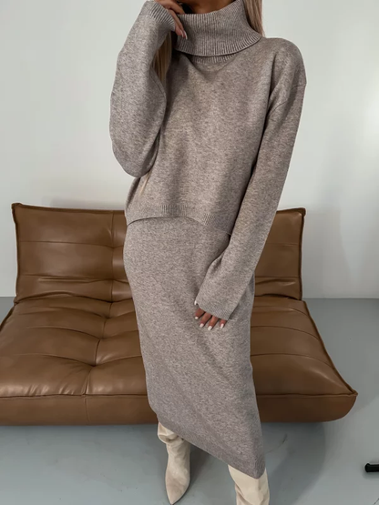 Nicole - Elegant Warm Knitted Set for Fall and Winter
