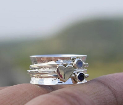Palisity - Heart-shaped Ring with Stunning Rotating Design