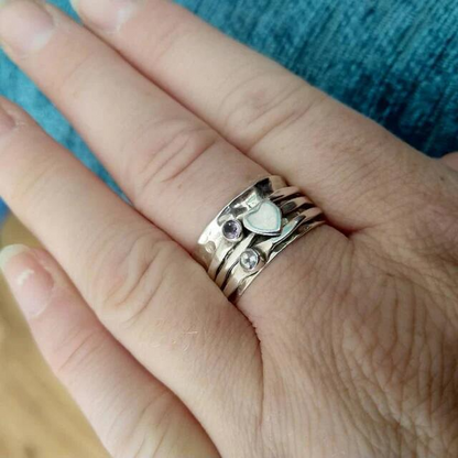 Palisity - Heart-shaped Ring with Stunning Rotating Design