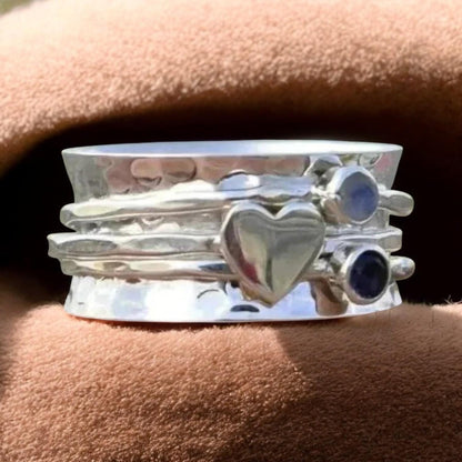 Palisity - Heart-shaped Ring with Stunning Rotating Design