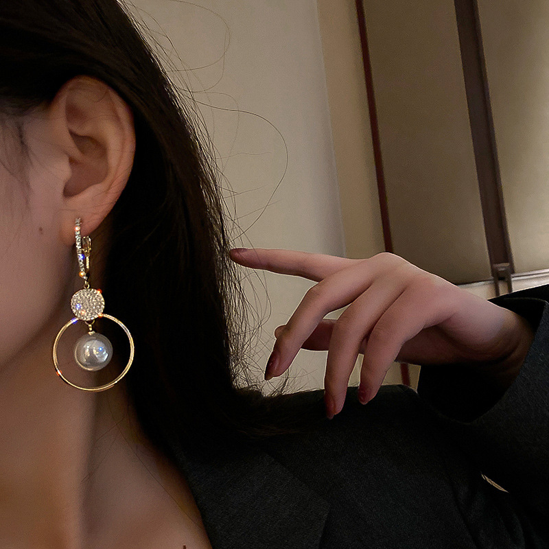Francesca - Elegant Luxury Earrings with Sparkling Artificial Pearl