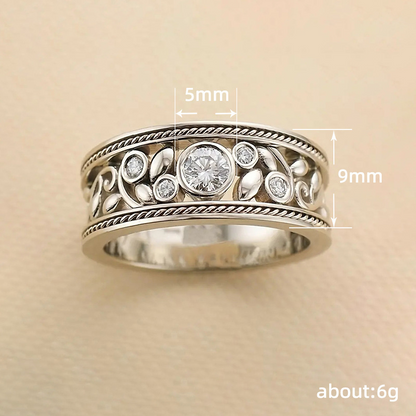 Elegant wig with a silver ring and stunning vintage-style zirconia