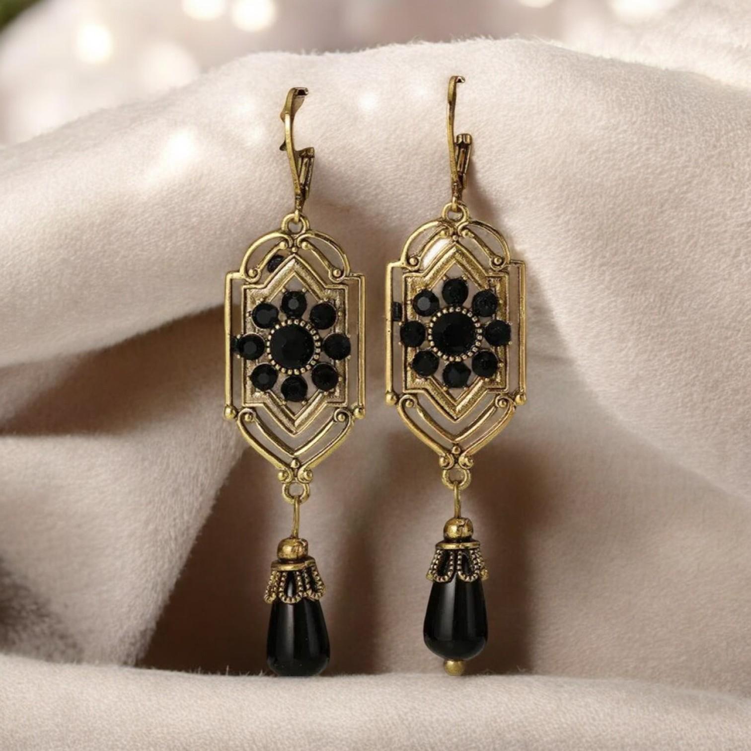Faylil – Black Crystal Earrings in Vintage Style, Dangle and Elegant