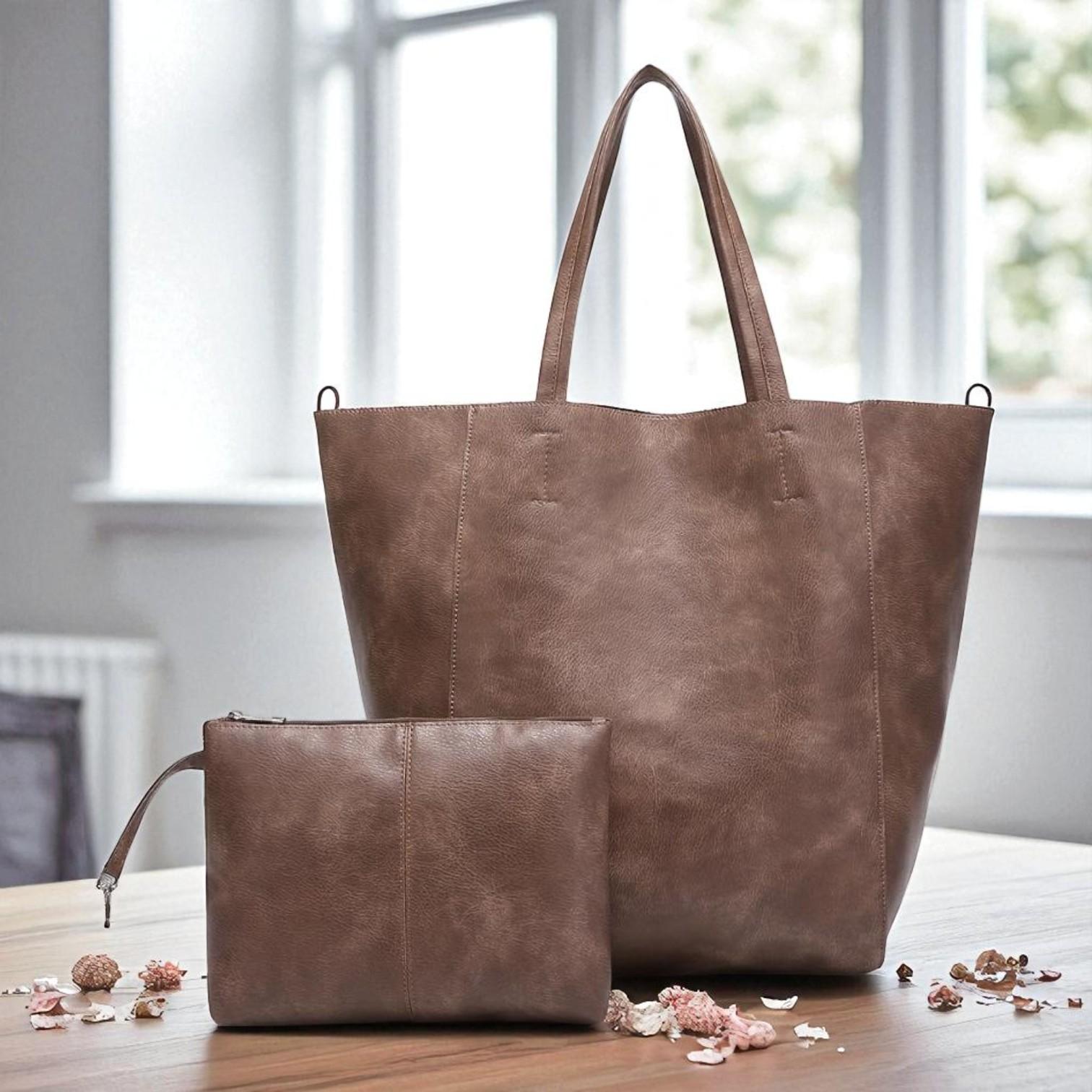 Renee's Large Retro Shoulder Bag - Style and Practicality Every Day